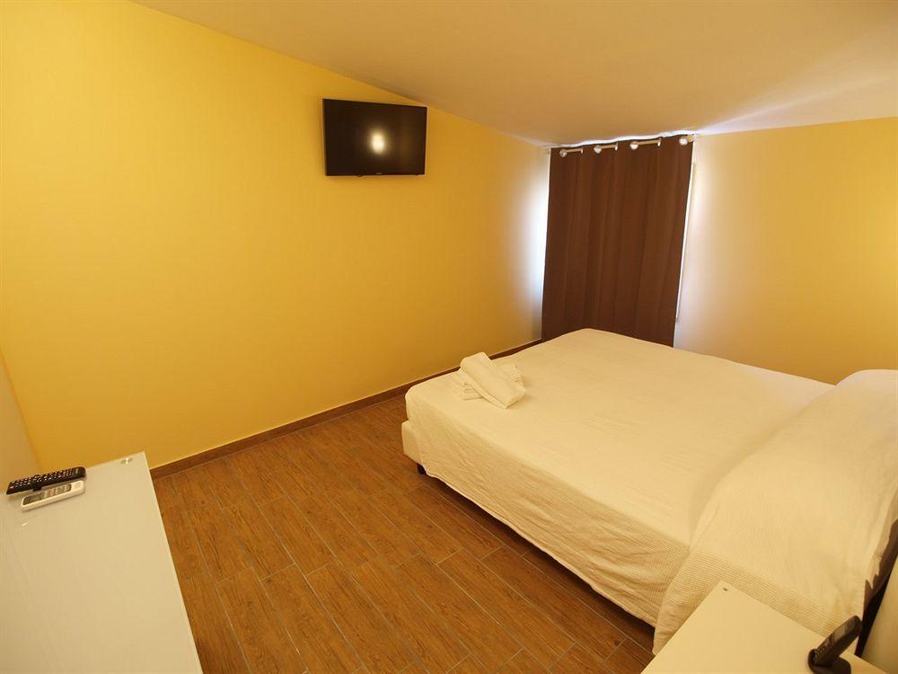Via Mameli 5 Hotel ซานเรโม ภายนอก รูปภาพ