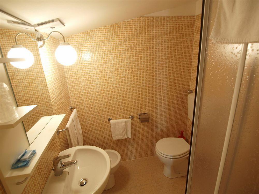 Via Mameli 5 Hotel ซานเรโม ภายนอก รูปภาพ