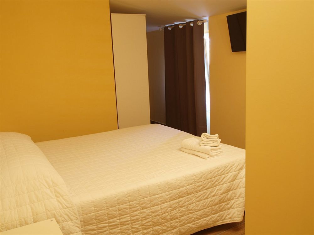 Via Mameli 5 Hotel ซานเรโม ภายนอก รูปภาพ